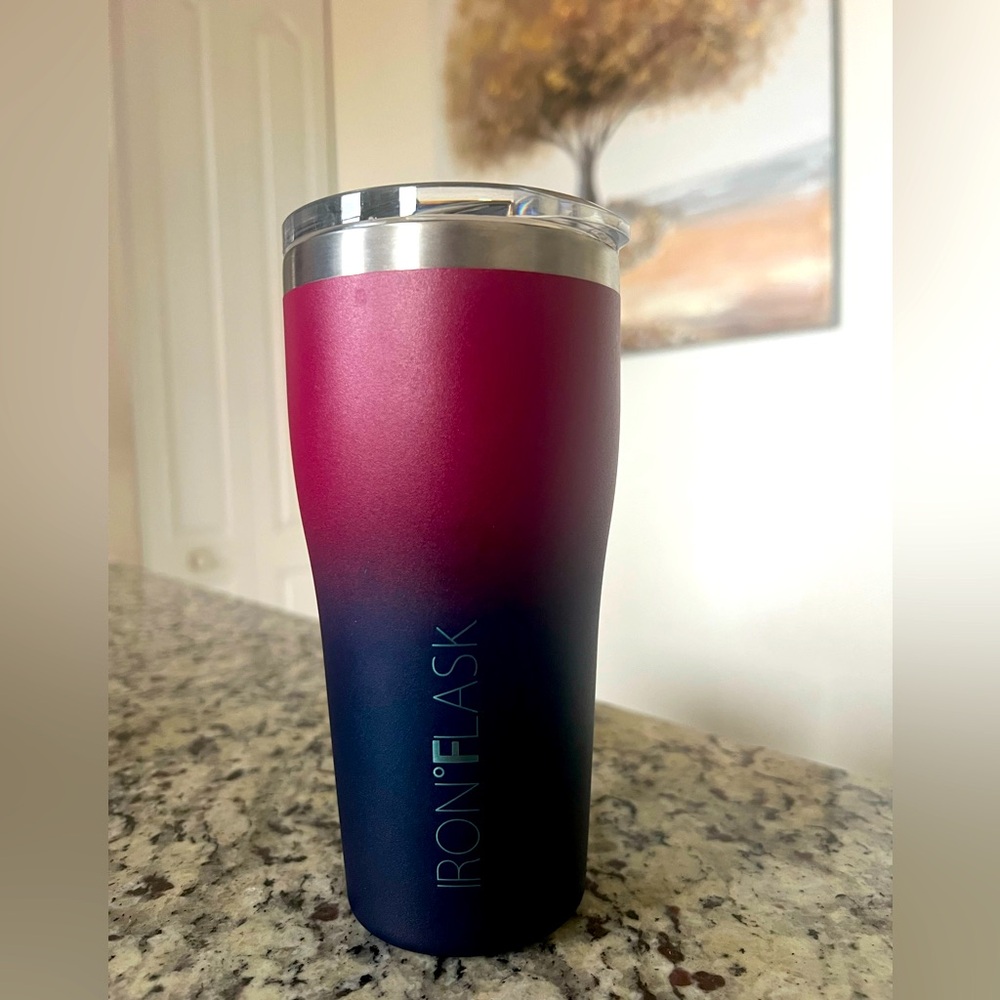 Iron flask tumbler dark rainbow